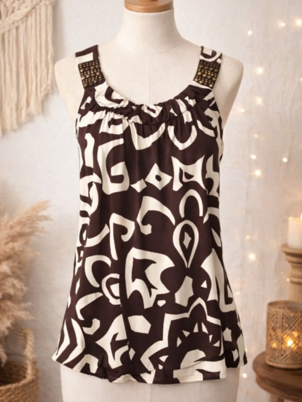 New Directions Studded Strap Abstract Top PM Boho Art-To-Wear Resort Brown White